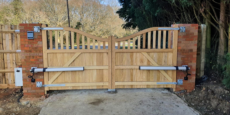 Security Gate Installation in Rancho Mirage